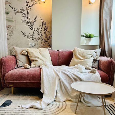 Ultracentral Lux Boutique 1Br Ap Near Subway Bukares Bagian luar foto